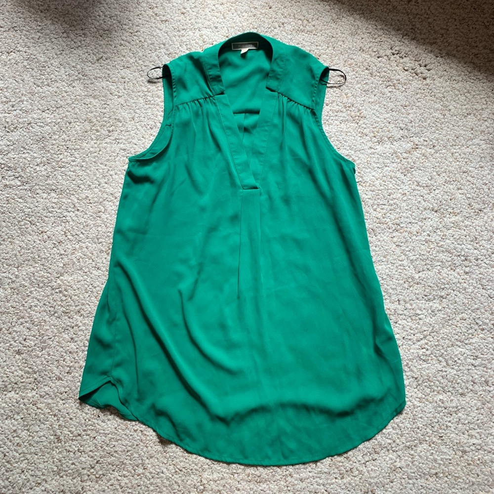 Pleione Green Sleeveless Blouse